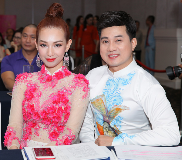 amp;#34;Gái một conamp;#34; Quỳnh Chi nổi bật bên dàn giám khảo nam nổi tiếng - 6