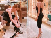 Thời trang - Không phải núi đồ hiệu, đây mới là bức hình hot nhất của Ngọc Trinh khi quần quật shopping