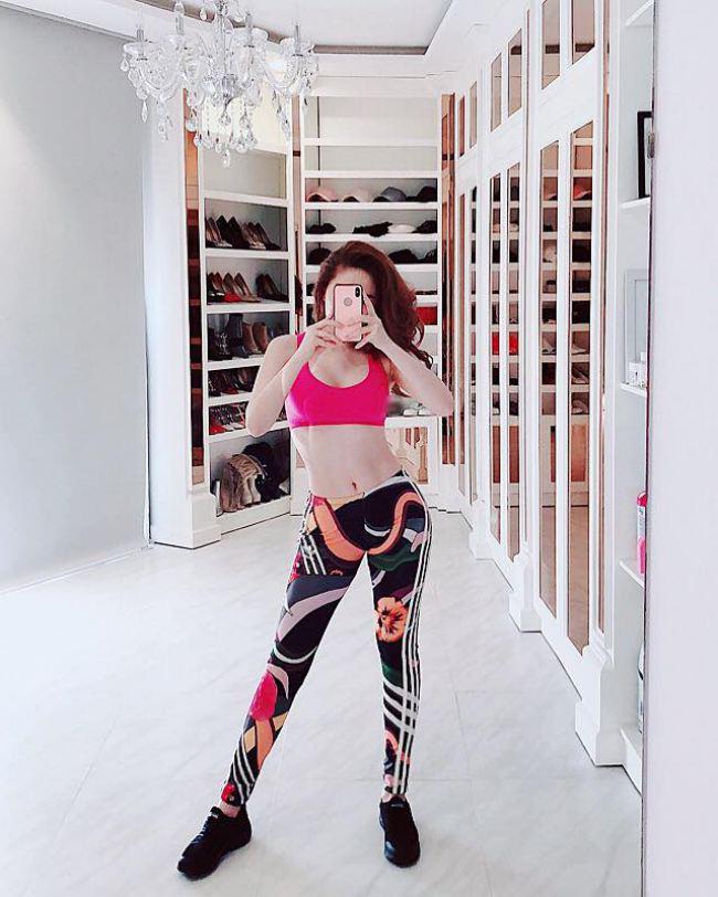 Cận cảnh căn biệt thự đắt đỏ, xa hoa nhất mà Bảo Thy mới tậu ở khu sang chảnh - 5