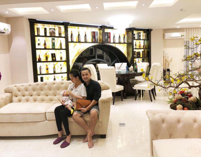 Cận cảnh căn biệt thự đắt đỏ, xa hoa nhất mà Bảo Thy mới tậu ở khu sang chảnh - 8