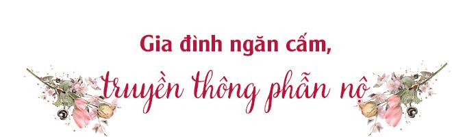 Cô nàng amp;#34;thường dânamp;#34; dấn thân theo đuổi thần tượng và chuyện tình bị cả thế giới ghét bỏ - 6