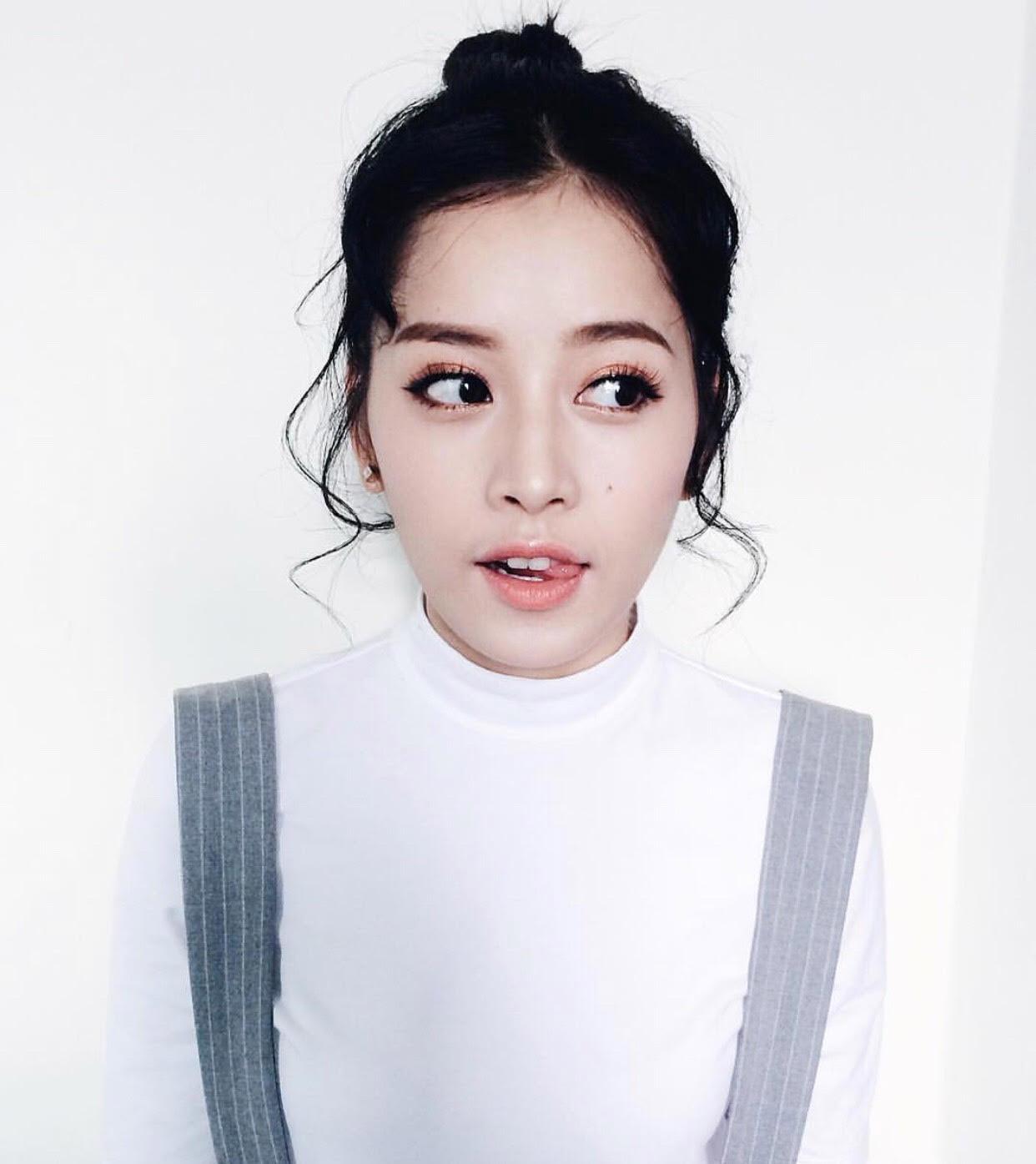 Học Hoa hậu Đỗ Mỹ Linh, Hoà Minzy cách buộc tóc chống nóng mà không làm to mặt - 10