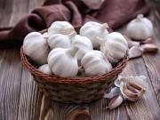 Sức khỏe - Dùng nhiều kháng sinh nhưng nhiều người Việt không biết ăn gì để tránh tác dụng phụ