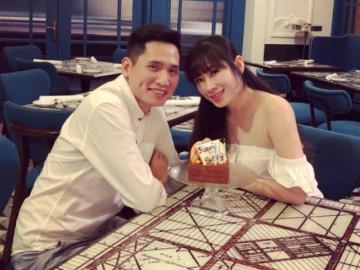 Cuộc sống bên vợ đẹp con xinh của BTV Quốc Khánh lúc không lên sóng