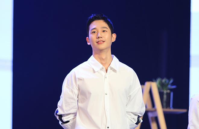 Tài tử Chị Đẹp Mua Cơm Ngon Cho Tôi Jung Hae In xúc động viết thư gửi fan Việt - 3