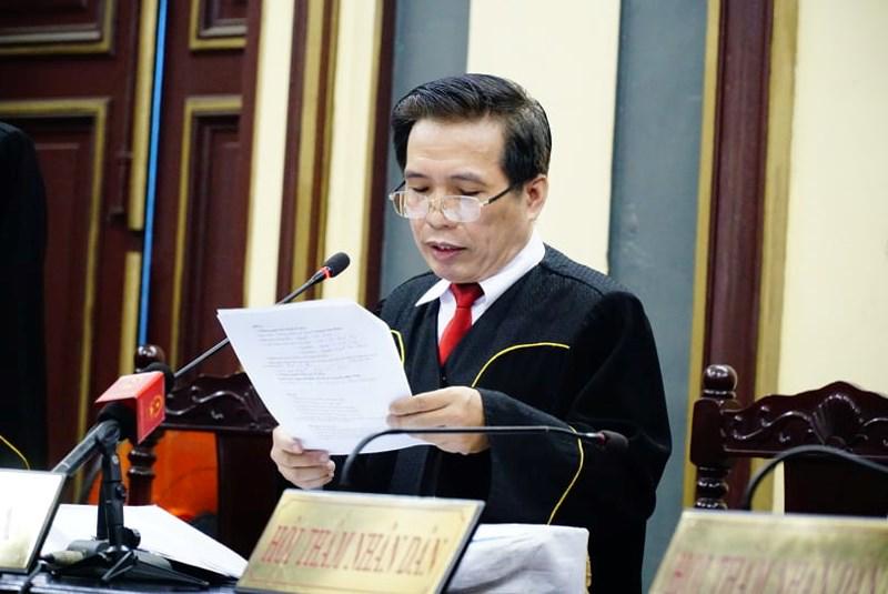 Người thân gào khóc khi thấy kẻ thảm sát 5 người một gia đình ở SG xuất hiện tại tòa - 3