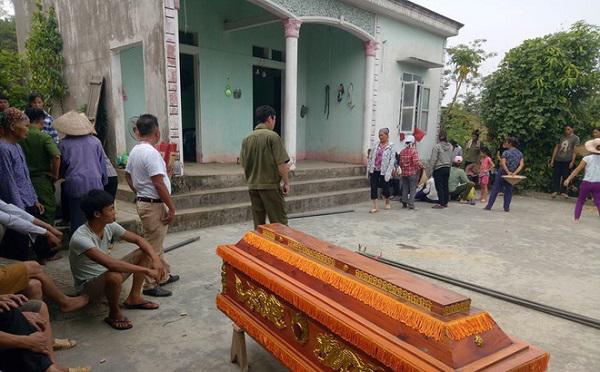 Chồng chém vợ tử vong rồi bình thản gọi điện báo người thân: “Tôi đã giết vợ rồi” - 1