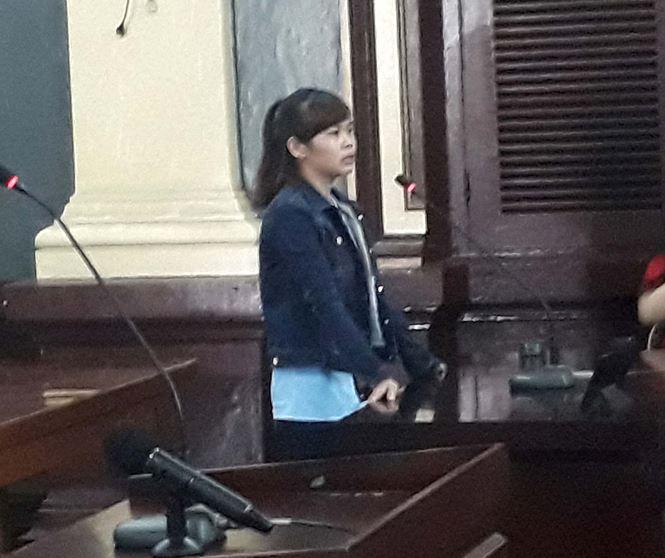 Vụ sát hại 5 người trong gia đình ở Bình Tân: Người giặt quần áo cho hung thủ khai gì? - 2