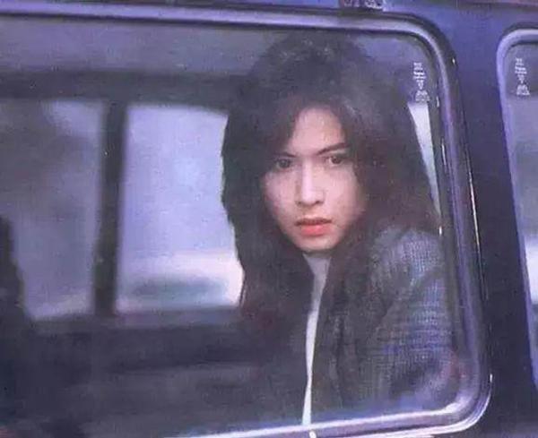 Phận đời của Hoa đán nổi danh TVB từng bị bạn trai kém tuổi amp;#34;đáamp;#34; chạy theo gái trẻ - 1