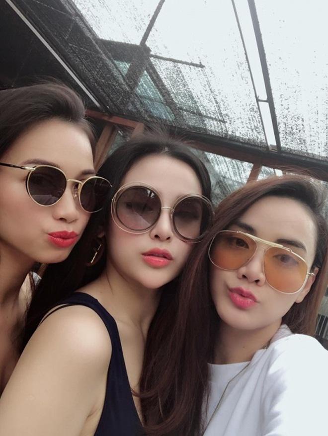 Sao Việt 24h: Nhìn ảnh này, ai còn nhận ra amp;#34;Cô bé dân caamp;#34; Phương Mỹ Chi năm xưa - 12