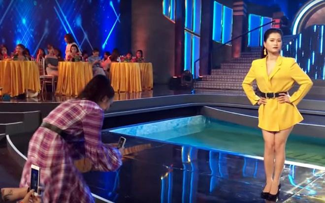 Cô gái sắp lấy chồng Lan Khuê tươi rói tái xuất truyền hình sau màn cầu hôn - 11