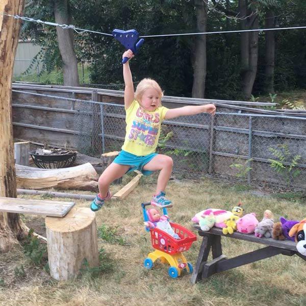 Bố đơn thân tự thiết kế trò chơi cho con gái khiến ai nhìn cũng phải giật mình - 5