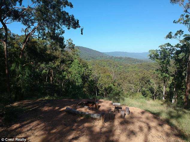 Thanh niên số đỏ nhất năm: Mua nhà mới, phát hiện ngay mỏ vàng dưới chân - 3