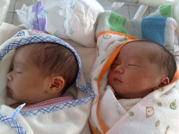 Mẹ Phú Thọ gần chục năm tìm con, quặn lòng khi mang thai 4 phải tiêu giảm 2 bé - 2