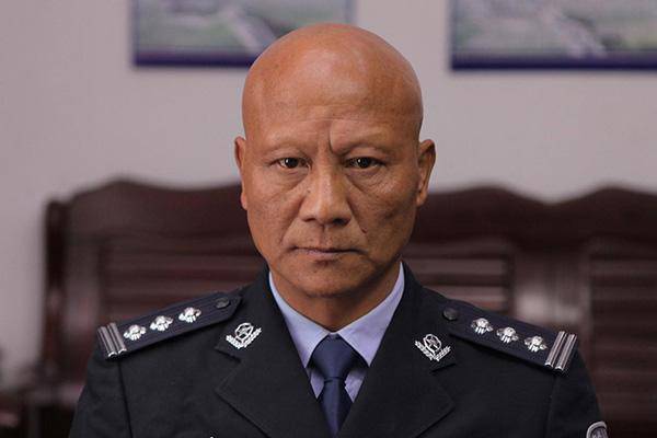 Đám tang nam diễn viên amp;#34;ác nhấtamp;#34; Trung Quốc: Loạt nghệ sĩ hàng đầu buồn rầu tới viếng - 1