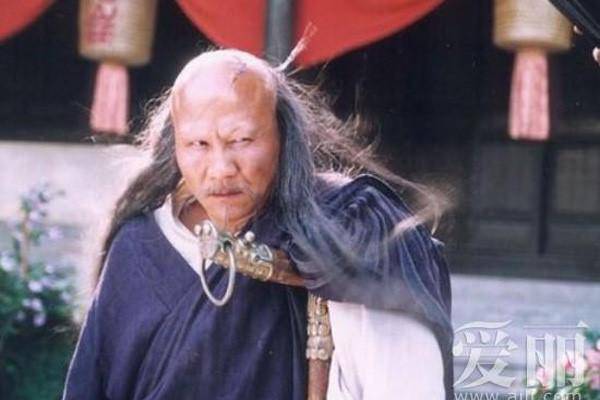 Đám tang nam diễn viên amp;#34;ác nhấtamp;#34; Trung Quốc: Loạt nghệ sĩ hàng đầu buồn rầu tới viếng - 5