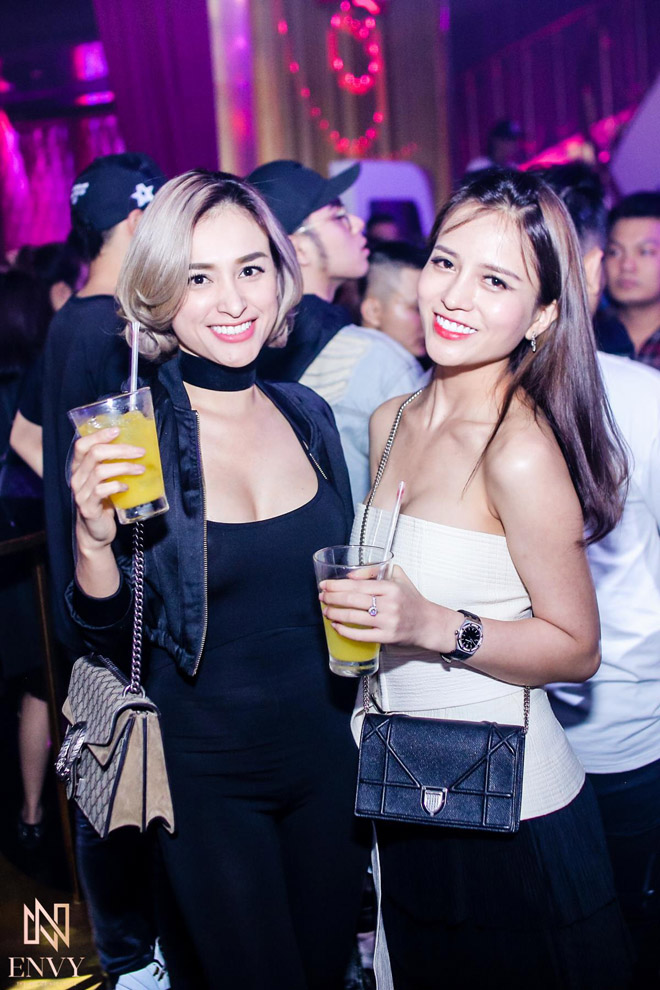 Khám phá 02 địa điểm check-in hot nhất Sài Thành của phái đẹp - 9