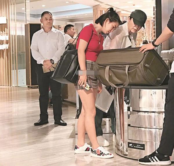 Mẹ từng là tượng đài nhan sắc, không ngờ con gái 18 tuổi của Lâm Thanh Hà bị chê xấu - 3