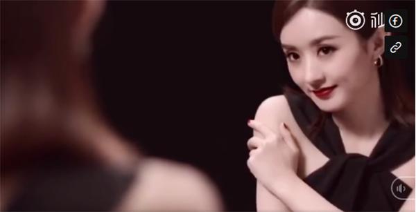 Ngôi sao 24/7: Đỡ thảm hơn lần trước nhưng amp;#34;Công chúa Disneyamp;#34; vẫn bị chê vừa đen vừa già - 9