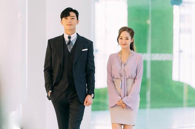 amp;#34;Thư ký Kimamp;#34; làm mê mẩn chị em văn phòng với 3 kiểu sơ mi điệu mà sang - 13