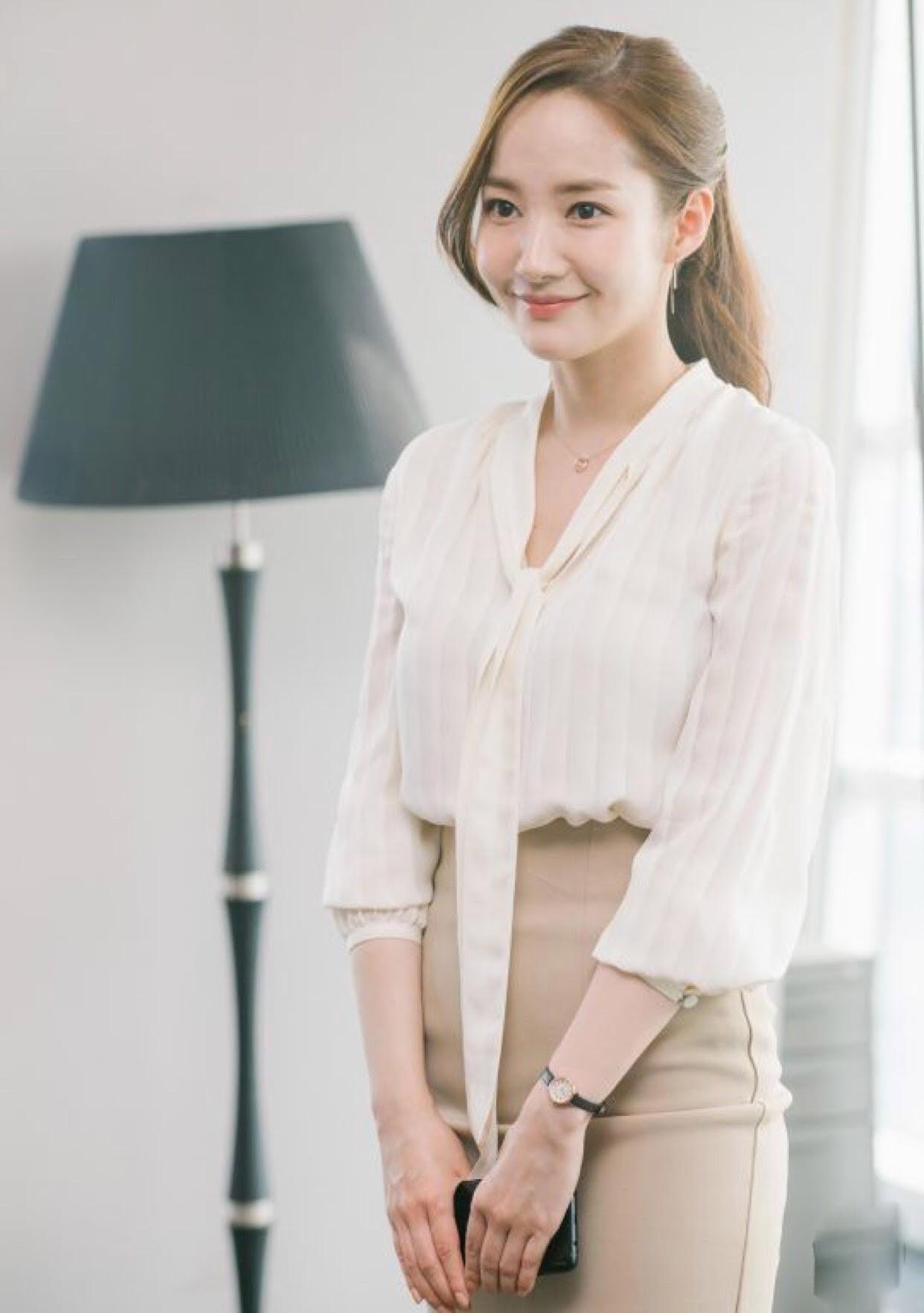 amp;#34;Thư ký Kimamp;#34; làm mê mẩn chị em văn phòng với 3 kiểu sơ mi điệu mà sang - 11