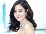 Giải trí - Sắp đến ngày đám cưới bạn trai cũ, Văn Mai Hương "dặn lòng mạnh mẽ lên"