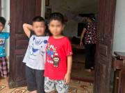 Tin tức - Vụ trao nhầm con ở Ba Vì: 2 đứa trẻ quấn quýt, chơi vui vẻ bên nhau ngày đoàn tụ