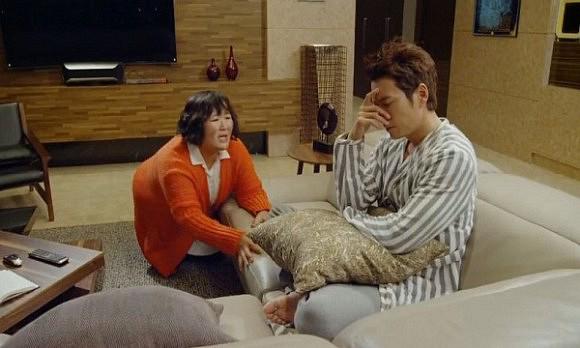 Chết lặng ngày gặp lại người vợ xấu xí tôi từng ruồng bỏ năm xưa - 1