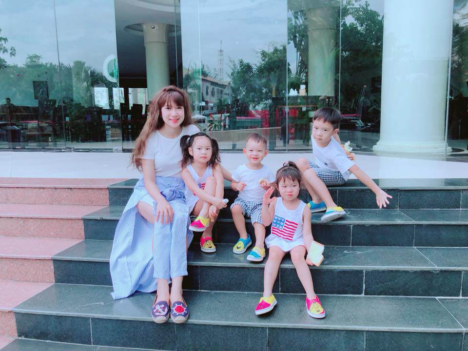 Vợ Lý Hải trần tình chuyện nuôi 4 con hết 2 tỷ, toàn đặt quần áo từ Mỹ cho con - 3