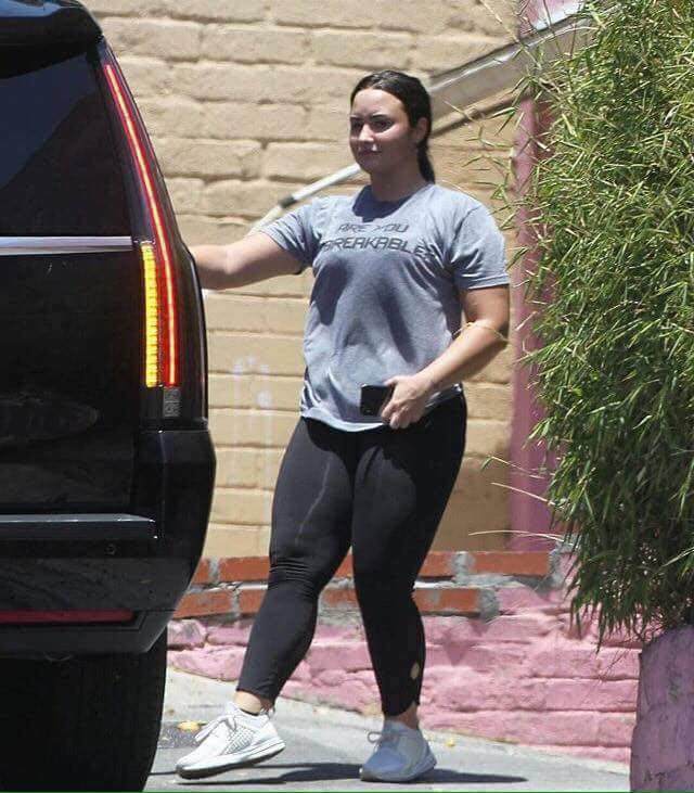 3 nàng amp;#34;Công chúa Disneyamp;#34; một thời: Kẻ bị bỏ rơi, người phát tướng xấu amp;#34;ma chê quỷ hờnamp;#34; - 20