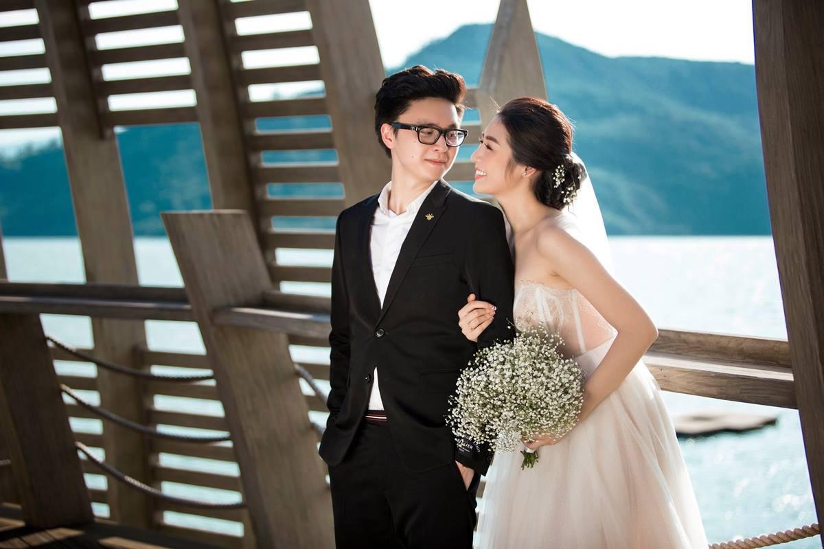 Á hậu Tú Anh lộ bụng to bất thường trong hôn lễ với chồng thiếu gia - 6