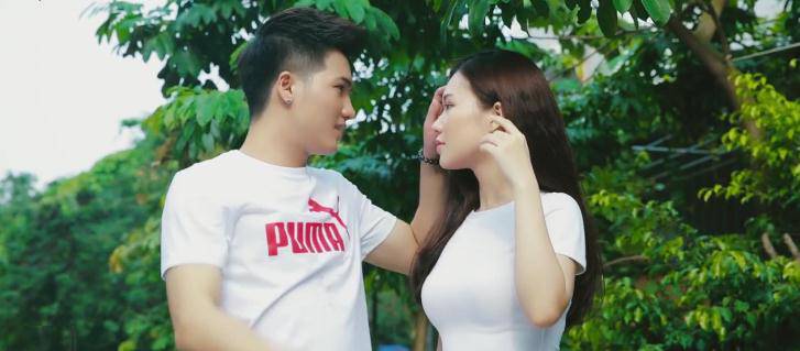 Chị đứng đấy, chờ em đến tán: Chuyện tình bất ngờ giữa amp;#34;Chị đẹpamp;#34; và tận 3 chàng sinh ba - 8