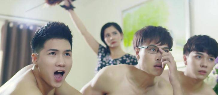 Chị đứng đấy, chờ em đến tán: Chuyện tình bất ngờ giữa amp;#34;Chị đẹpamp;#34; và tận 3 chàng sinh ba - 4