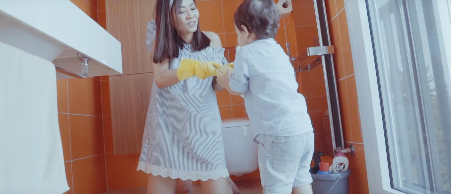 Thu Minh hé lộ căn amp;#34;bạch dinhamp;#34; trắng muốt và phi cơ riêng triệu đô ở CH Séc - 13