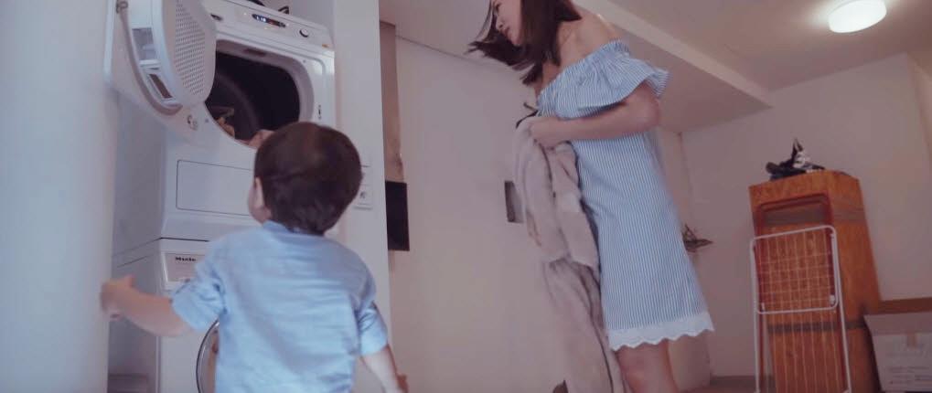 Thu Minh hé lộ căn amp;#34;bạch dinhamp;#34; trắng muốt và phi cơ riêng triệu đô ở CH Séc - 12
