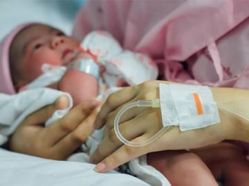 Siêu âm 7 lần là con gái, mẹ trẻ “bất ngờ không tả nổi” khi đẻ ra “thằng cu 3,6kg”