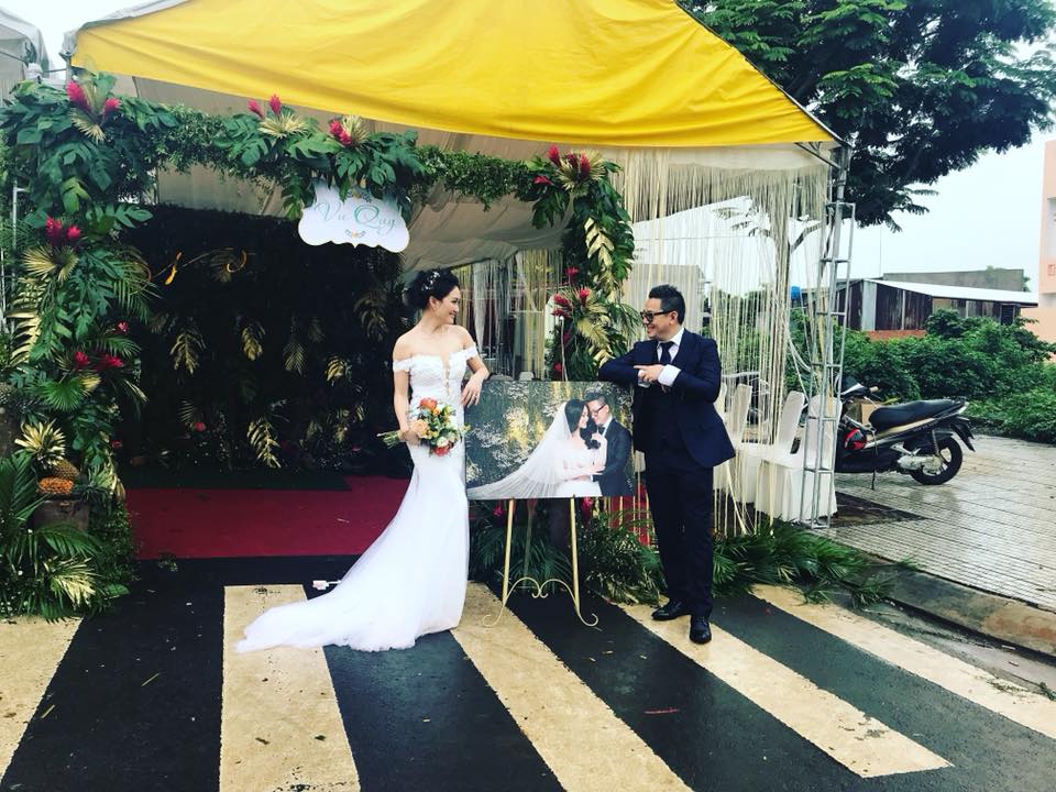 Ngắm đội hình bê tráp xinh đẹp miễn chê trong đám cưới của Top 6 Hoa khôi Áo dài 2014 - 7