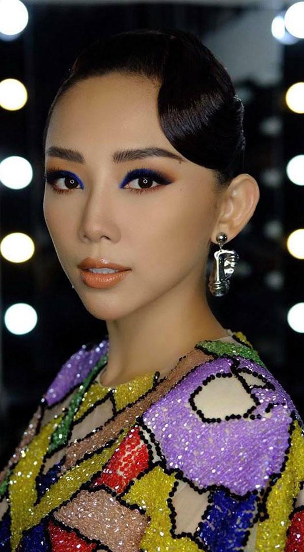 Huyền My tông xuyệt tông cam xinh như nàng thơ, Yaya Trương Nhi amp;#34;kém sắcamp;#34; vì bóng dầu? - 1