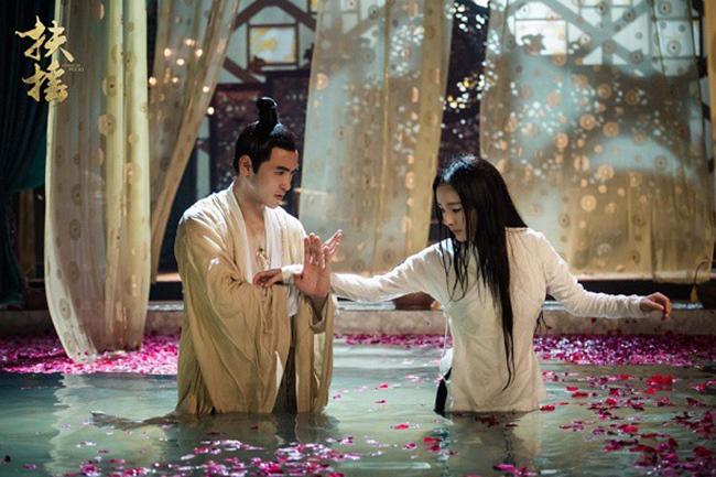 Ngao ngán với loạt amp;#34;sạnamp;#34; ngớ ngẩn trong bộ phim mới gây sốt của Dương Mịch - 1