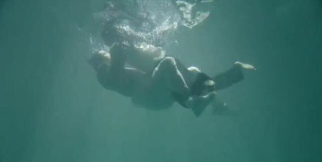 Ngao ngán với loạt amp;#34;sạnamp;#34; ngớ ngẩn trong bộ phim mới gây sốt của Dương Mịch - 2