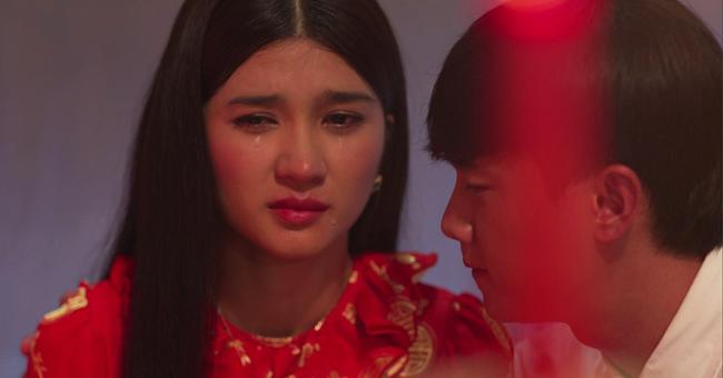 Bi kịch của người vợ trong phim Việt: Bị chồng sỉ nhục đêm tân hôn vì không còn trong trắng - 4