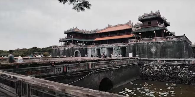 Đẹp mê ly clip dạo chơi khắp biển miền Trung đến Sài Gòn chỉ trong 4 phút! - 6