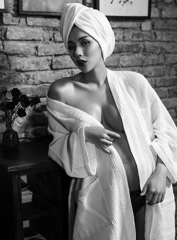 Mang bầu đẹp amp;#34;bỏng mắtamp;#34;, hot girl amp;#34;Tuyệt Tình Cốcamp;#34; gây ngỡ ngàng với vóc dáng sau sinh - 6