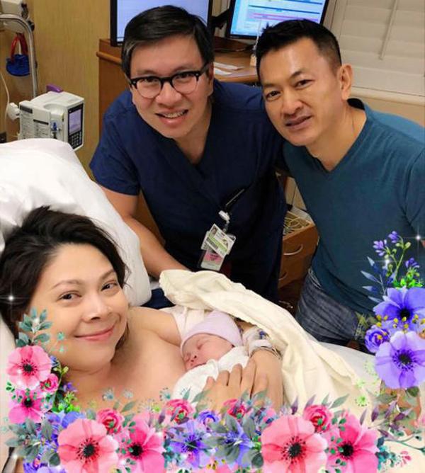 Lần đầu làm mẹ, Thanh Thảo kiên trì cho con bú 12 lần/ngày dù ngực amp;#34;căng cứng và đau lắmamp;#34; - 1