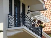 Nhà đẹp - Những mẫu lan can ban công sắt đẹp nhất khiến ngôi nhà nổi "bần bật" giữa phố