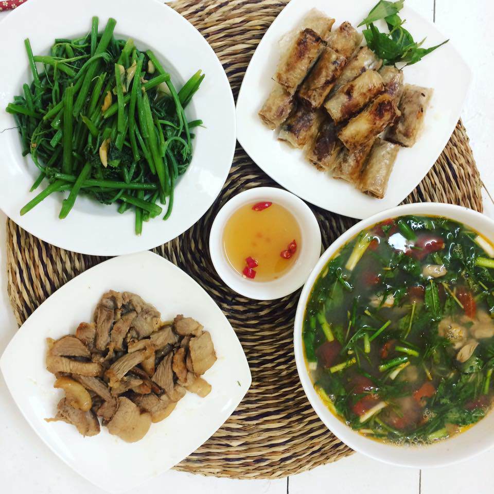 Chồng tăng chục cân sau cưới nhờ vợ nấu cơm ngon “vỗ béo” mỗi ngày - 18