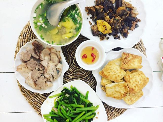 Chồng tăng chục cân sau cưới nhờ vợ nấu cơm ngon “vỗ béo” mỗi ngày - 15