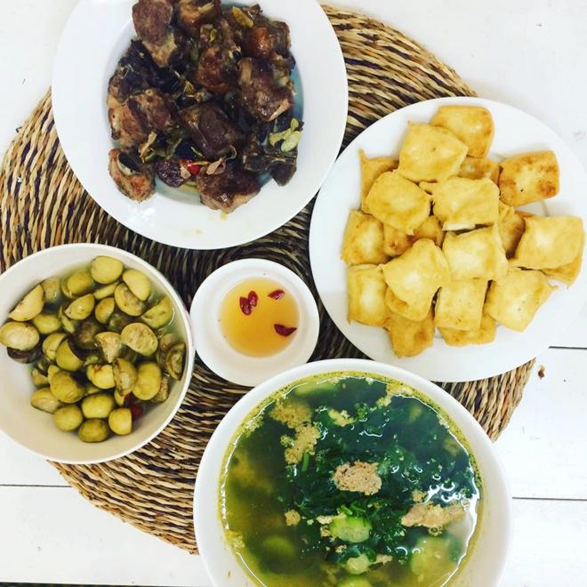 Chồng tăng chục cân sau cưới nhờ vợ nấu cơm ngon “vỗ béo” mỗi ngày - 10