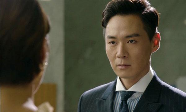 Nằng nặc đòi chia tay với tôi, vài ngày sau anh đăng ảnh cưới cùng người khác - 2