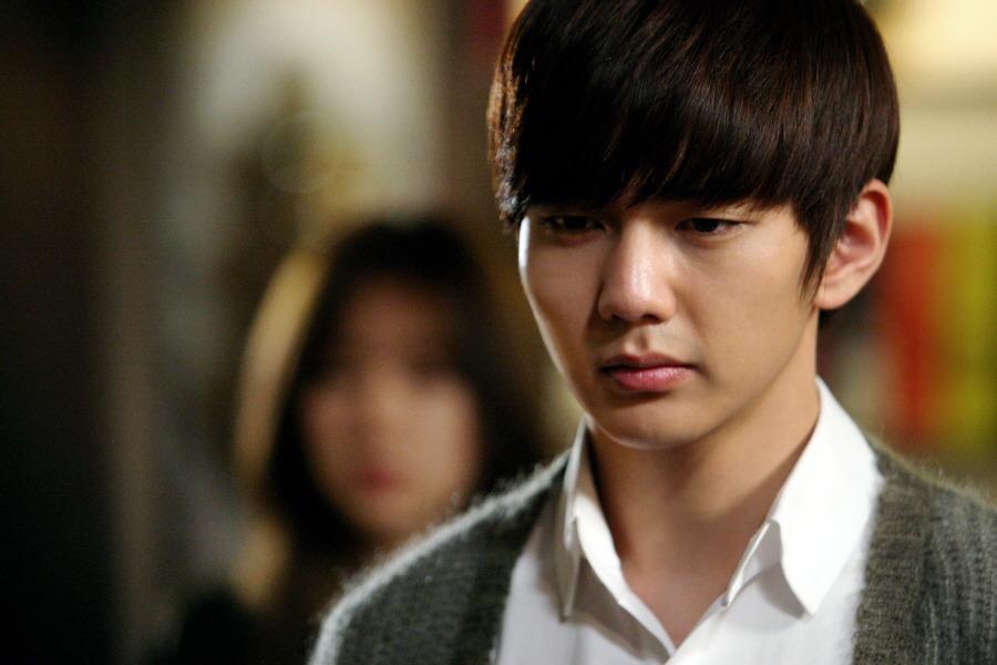 Mải mê phục vụ gái già vì tiền, tôi nhận cái kết bẽ bàng và tủi nhục - 1